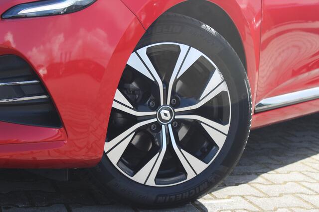 Renault CLIO 1.0 TCe 90 Evolution | incl. 12 maanden garantie | Lane assist | Verkeersbord detectie | Isofix | DAB+ | Navigatie | Parkeersensoren achter | Airco | LED verlichting | 16" LMV |