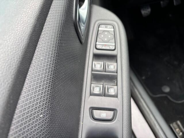 Renault CLIO 0.9 TCE INTENS GT LINE