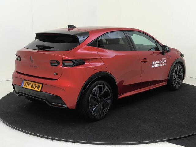 Renault CLIO 1.8 Hybrid 160 esprit Alpine | Google Navigatie | Apple & Android Carplay | Harman Kardon Geluidsysteem | 360 Camera | Parkeersensoren Voor & Achter | Stoel & Stuurverwarming | Adaptieve Cruise Control |