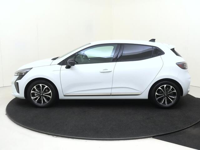 Renault CLIO 1.6 E-Tech Full Hybrid 145 PK techno | Automaat | Navigatie | Airco | Parkeersensoren Voor + Achter | 360 Camera | Stoel & Stuurverwarming |