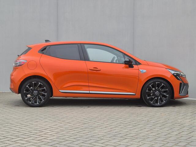 Renault CLIO 1.0 TCe 90 GPF esprit Alpine Handgeschakeld / Dealer onderhouden / Pack winter / Pack Premium Sound BOSE / Stuur- & Stoelverwarming / Adaptief cruise control / Achteruitrijcamera / Keyless Entry/Start / Climate control / Draadloze telefoon lader /