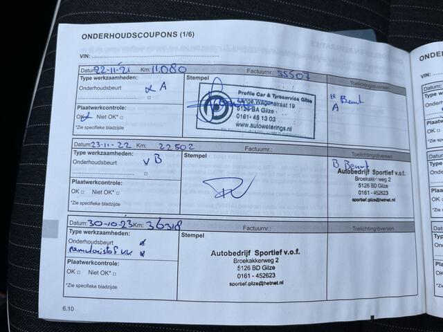 Renault CLIO 1.0 TCe Intens / Camera / Apple Carplay - Android Auto / Keyless / PDC V+A / LMV / 2e Paasdag open 09.00-17.00 uur