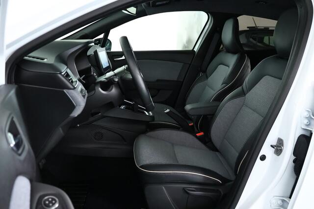 Renault CLIO 1.0 TCe 90 GPF techno / LED / CarPlay / Camera / Clima