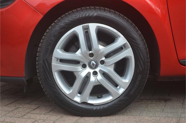 Renault CLIO Estate 0.9 TCe Zen trekhaak 12 mnd.gar.