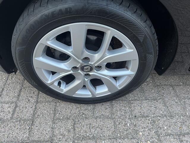 Renault CLIO 0.9 TCe Limited Lmv Cruise Navi Nap