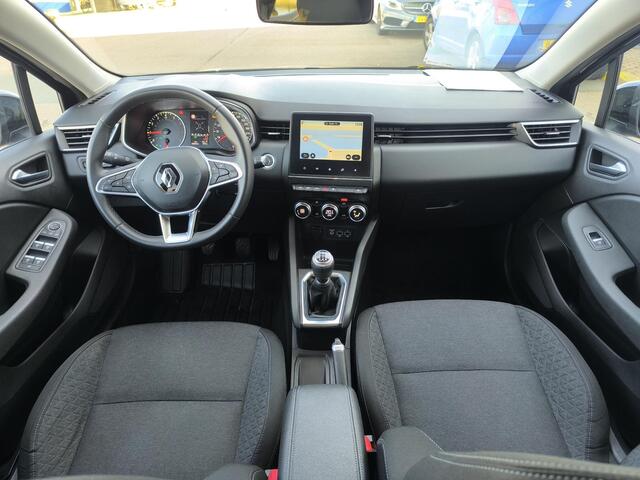 Renault CLIO 1.0 TCe Intens Stoel verwarming, DAB, Carplay, parkdistance, prive glas, 17 inch velgen, cruise + climate control