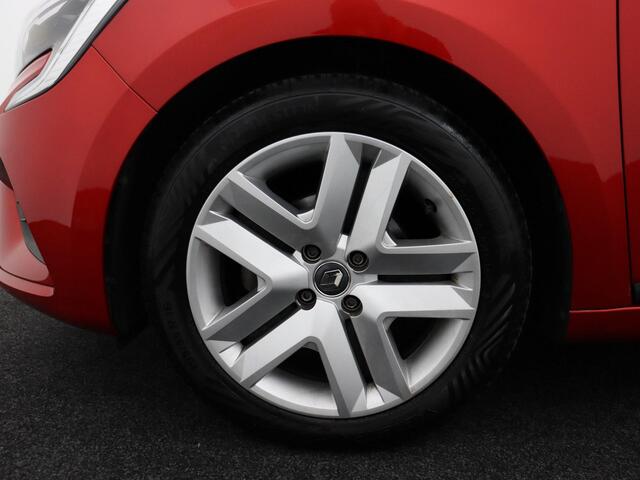 Renault CLIO 1.0 TCe Zen / 1E EIGENAAR / ALL SEASONBANDEN / NAVIGATIE /