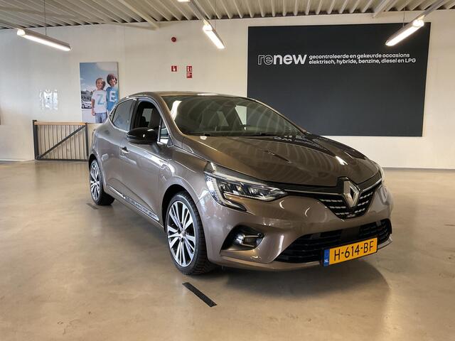 Renault CLIO 1.3 TCe Initiale Paris APPLE CARPLAY ANDROID AUTO / LEDEREN BEKLEDING CLIMATE CONTROLE / CRUISE CONTROLE / NAVIGATIE.