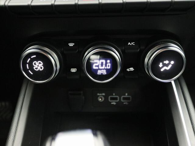 Renault CLIO E-Tech Hybrid 140 Intens | Automaat | LED PURE VISION koplampen | EASY LINK multimediasysteem met Apple CarPlay & Android Auto | Climate Control | Lichtmetalen velgen | Metaalkleur |