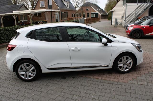 Renault CLIO 1.0 TCE ZEN - Cruise - Navi - Trekhaak - Lane assist