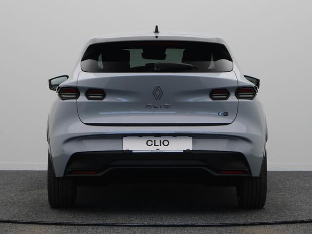 Renault CLIO Hybrid 160pk techno | Vijf jaar garantie | Stoelverwarming | 18" lichtmetalen velgen | 360 graden camera |