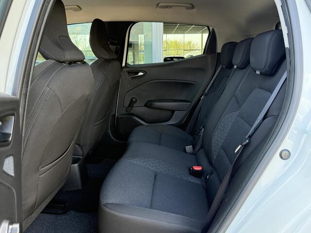 Renault CLIO 1.0 TCe Zen | Trekhaak | Apple CarPlay/ Android Auto | Parkeersensoren | Cruise Control |