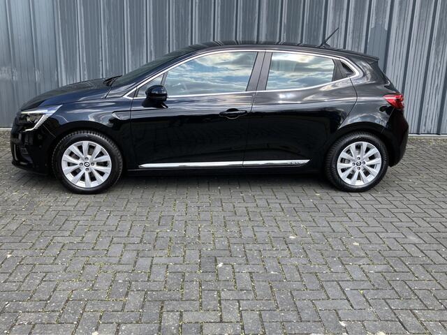 Renault CLIO 1.6 E-Tech Hybrid 140 Intens