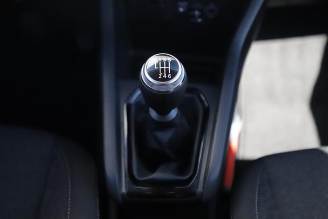 Renault CLIO 1.0 TCe Business Zen Navigatie Carplay Android Airco Cruise Control LED Parkeersensor Rijstrooksensor