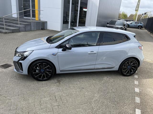 Renault CLIO 1.6 E-Tech Full Hybrid 145 esprit Alpine / Pack Premium Bose / Apple carplay / Android auto