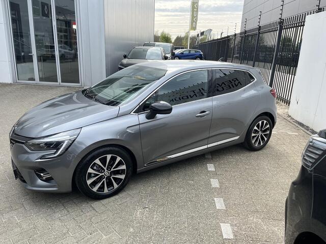 Renault CLIO 1.6 E-Tech Hybrid 145 Techno / Multimedia Navigatie 9,3 inch / Camera / Parkeersensoren