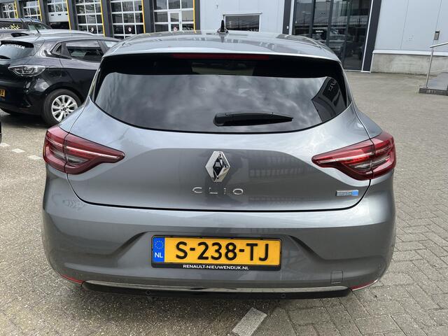 Renault CLIO 1.6 E-Tech Hybrid 145 Techno / Multimedia Navigatie 9,3 inch / Camera / Parkeersensoren