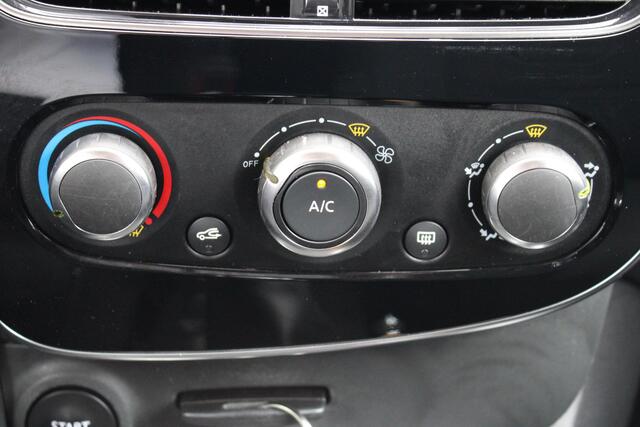 Renault CLIO Estate 0.9 TCe Limited | Trekhaak | Cruise Control | Parkeersensoren Achter