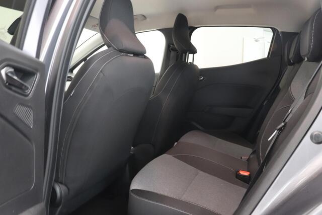 Renault CLIO 1.0 TCe 90 GPF evolution | Camera | Navigatiesysteem | Lichtmetalen velgen |