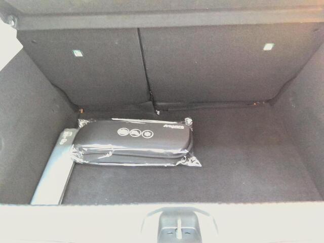 Renault CLIO 1.0 TCE ZEN I APPLE CARPLAY I CRUISE CONTROL I PARKEERSENSOREN I ORANGE VALENCIA