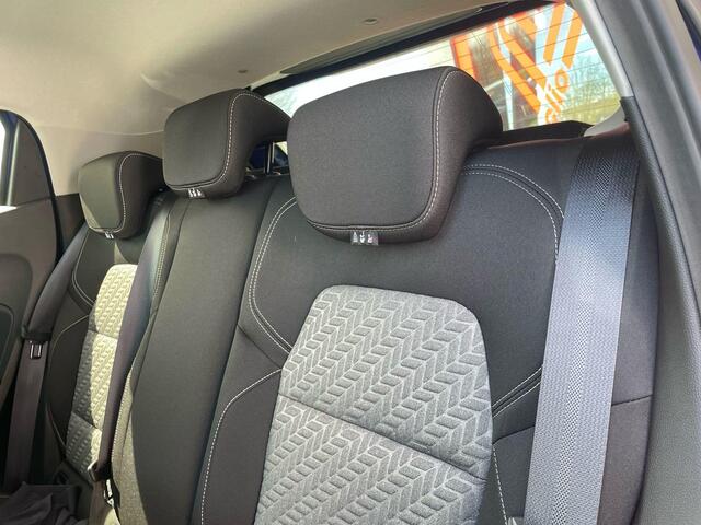 Renault CLIO 1.0 TCe 90 Evolution / DODEHOEKSENSOREN / CRUISE CONTROL / AIRCO