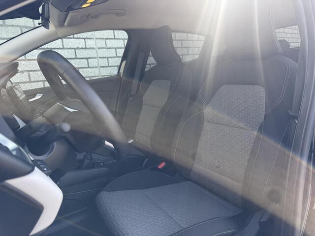 Renault CLIO 1.0 TCe 90 Evolution | Apple Carplay + Android Auto | Lane Assist |