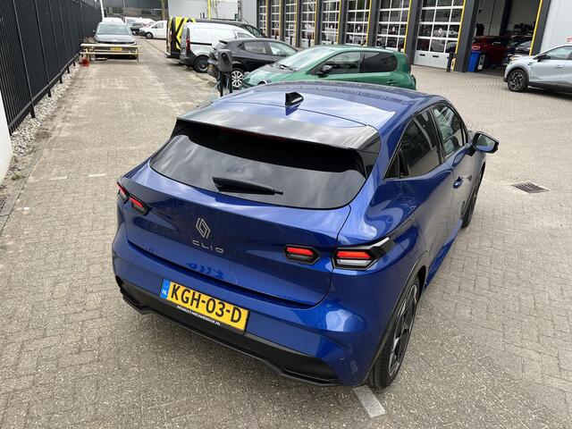 Renault CLIO 1.2 TCe 115 techno / Demo Zuidoost / Vraag naar beschikbaarheid
