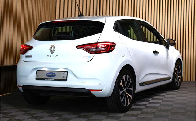 Renault CLIO 1.6 E-Tech Hybrid 140 Business Zen NAVI PDC CRUISE "21