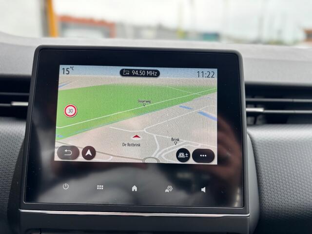 Renault CLIO 1.0 TCe 90 Equilibre Navi