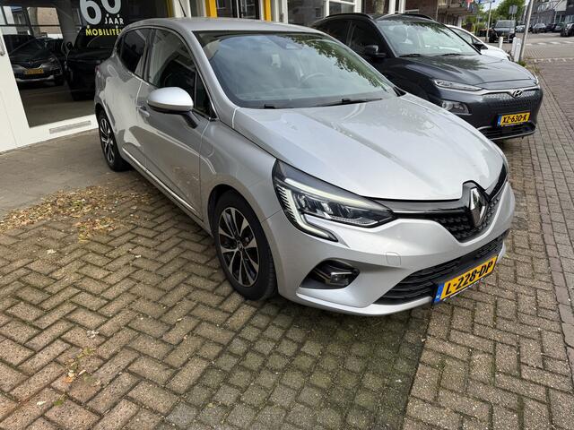 Renault CLIO 1.0 TCe Intens CAMERA TREKHAAK LICHTM.VELGEN PARK.SENSOREN CPV AIRCO ECC
