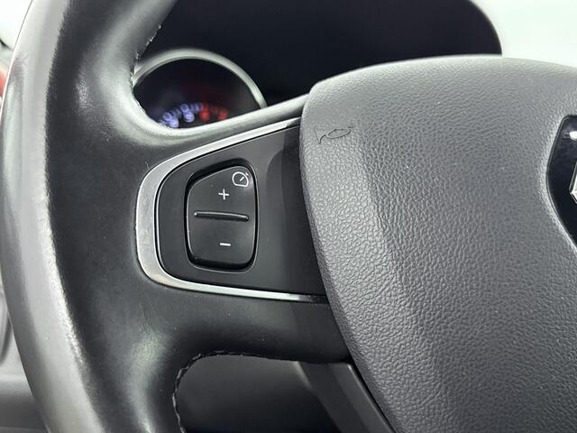 Renault CLIO 1.2 TCe Intens 120PK | Navigatie | Climate Control | Achteruitrijcamera | Half-Lederen Bekleding