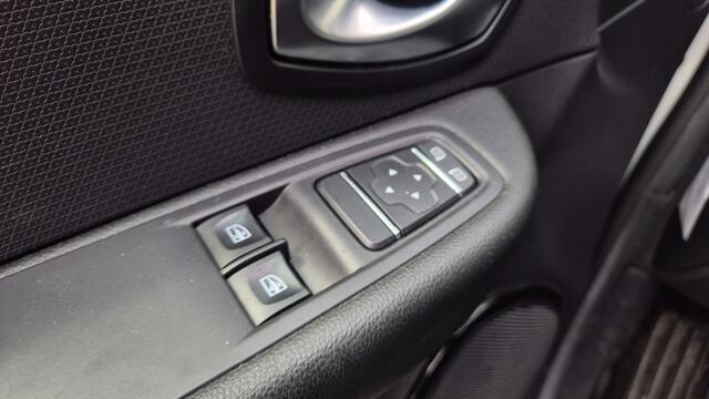 Renault CLIO 0.9 TCE ZEN AIRCO CRUISE NAVI EL RAMEN EN SPIEGELS NAP