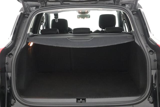 Renault CLIO Estate 0.9 TCe Limited | NAP | Airco | Stoelverwarming | Cruise | 1e eigenaar | BTW