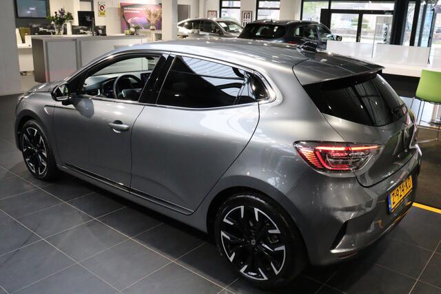 Renault CLIO 1.6 E-Tech Full Hybrid 145 techno