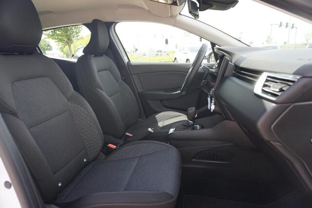 Renault CLIO 1.6 E-Tech Hybrid 145 Equilibre