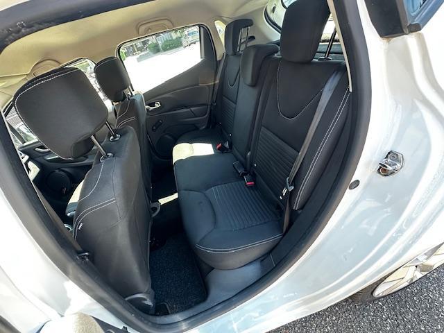Renault CLIO 1.2 16 v Limited Airco,LED,Cruisecontrol,Bleutooth,Garantie
