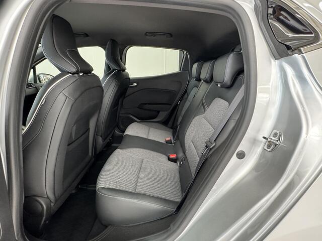 Renault CLIO 1.0 TCe Intens | Achteruitrijcamera | Navigatie | Climate Control | Parkeersensoren V+A |