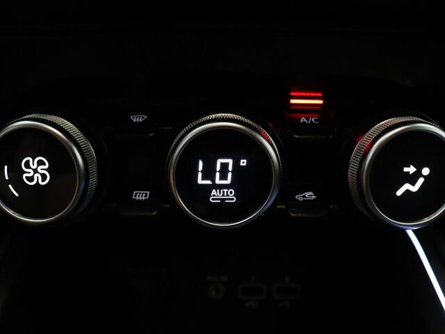 Renault CLIO TCe Intens 90pk Camera | Cruise | Navi | Parkeersens. v+a
