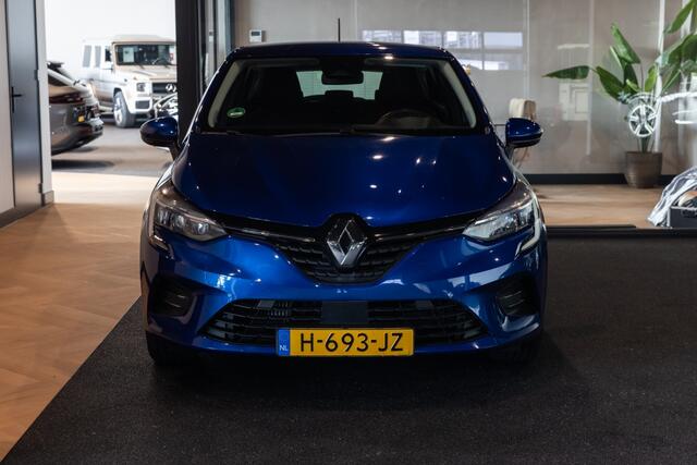 Renault CLIO 1.0 TCe Zen | CarPlay | PDC | Navi |
