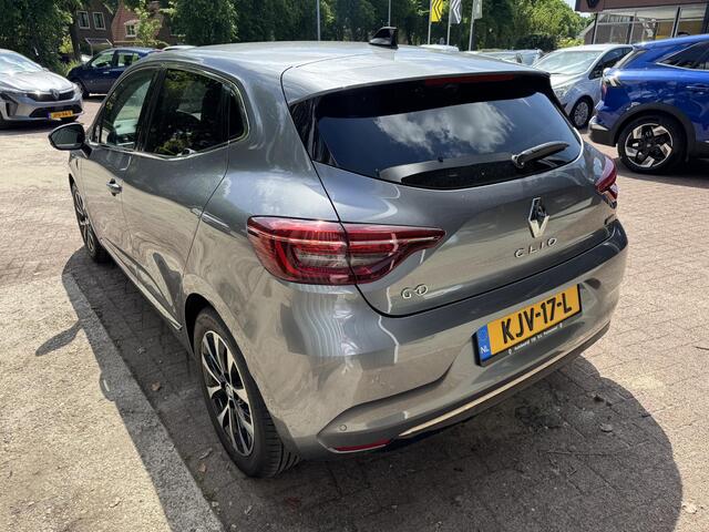Renault CLIO 1.6 E-Tech Hybrid 145 Techno
