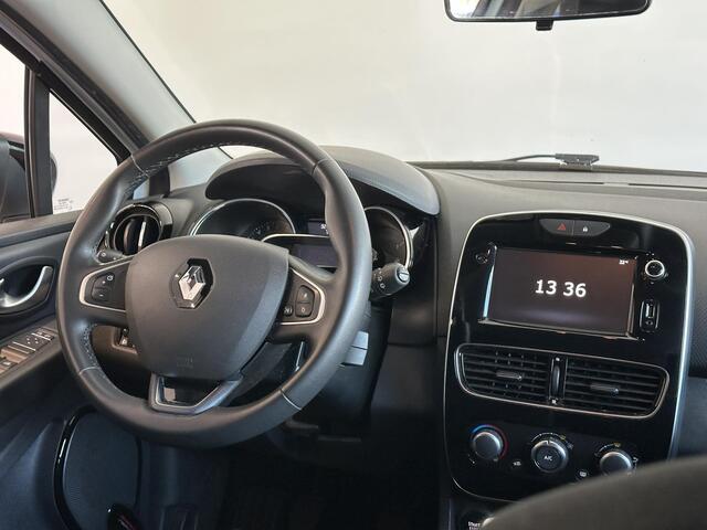 Renault CLIO Estate 0.9 TCe Limited ALL-SEASON BANDEN | PARKEERSENSOREN ACHTER | AIRCO | NAVIGATIE |