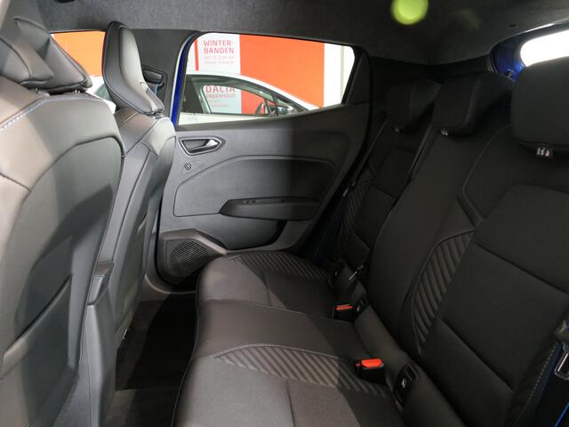 Renault CLIO 1.6 E-Tech Full Hybrid 145 esprit Alpine - Bose Audio! - Rondomzicht camera - Parkeerassistent - Stoel + stuurverw