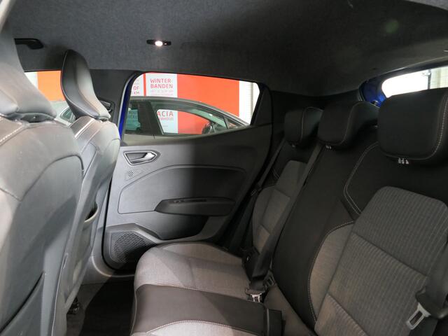 Renault CLIO 1.6 E-Tech Full Hybrid 145 techno - Apple carplay/ Android auto - Camera - Sensor achter - Clima