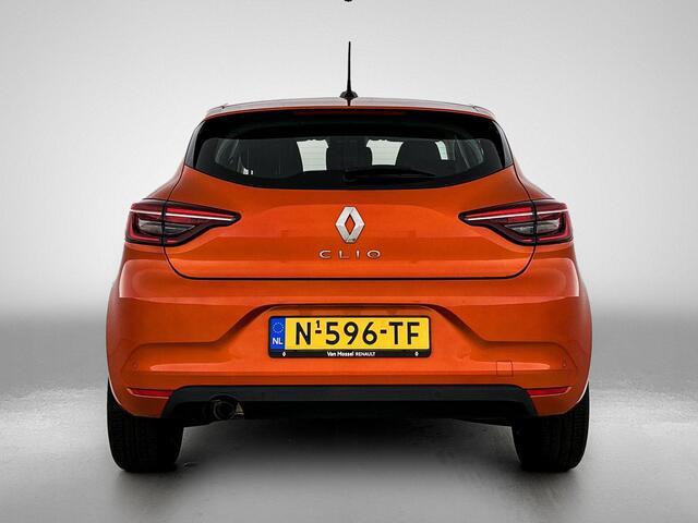 Renault CLIO 1.0 TCe Zen 90PK | Parkeersensoren | Lichtmetalen Velgen | Cruise Control | Apple CarPlay & Android Auto