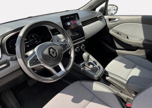 Renault CLIO 1.6 E-Tech Full Hybrid 145 techno