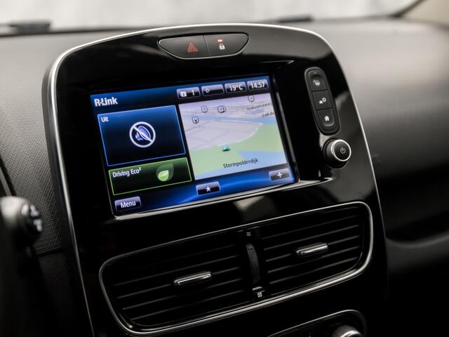Renault CLIO Estate 1.2 TCe Intens Automaat (NAVIGATIE, 1e EIGENAAR, BOSE AUDIO, CLIMATE, CAMERA, LEDER/ALCANTARA, SPORTSTOELEN, GETINT GLAS, LM VELGEN, CRUISE, NIEUWSTAAT)