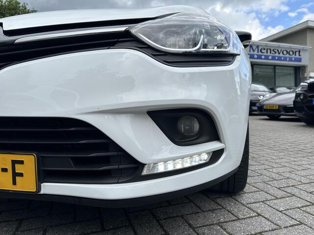 Renault CLIO Estate 0.9 TCe Limited Navi|Carplay|Keyless|DAB|Cruise
