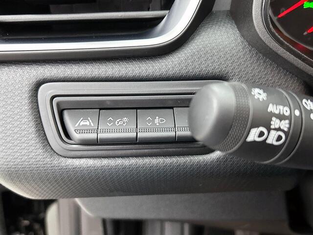 Renault CLIO 1.0 TCe 90 Equilibre Navigatie Apple Carplay/Android Auto Cruise Control Full LED Airco