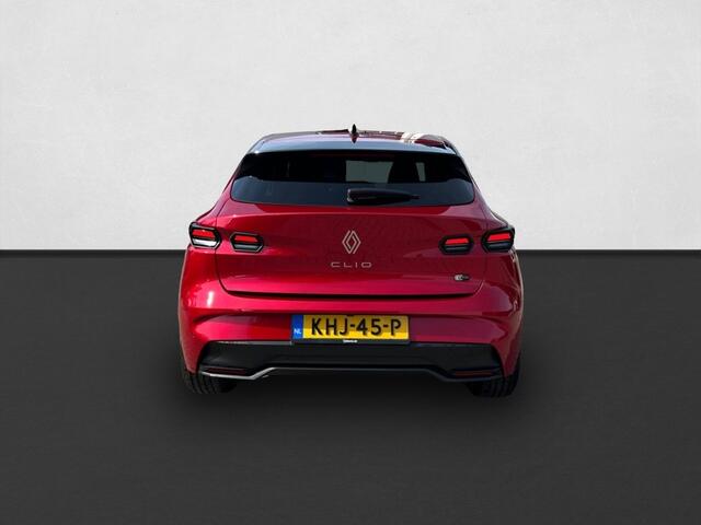 Renault CLIO 1.8 Hybrid 160 techno 360 CAMERA / 18 INCH / DIRECT RIJDEN