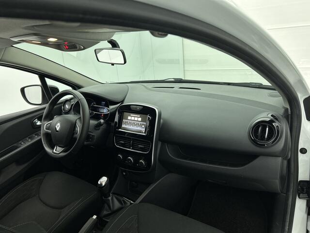 Renault CLIO Estate 0.9 TCe Limited 90PK / Pdc. / Airco / Navigatie / Radio multimedia / Apk 02-2026
